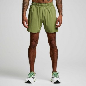 Men's Saucony Outpace 5" Shorts Green | CANADA SKABUNM